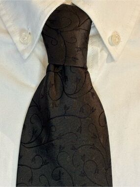 Christian Dior Monsieur Vintage Silk Blend Necktie Jacquard Floral Olive